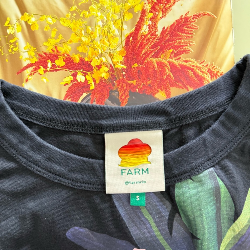 Farm Rio Black Graphic Women's Top - Picture 9 of 9